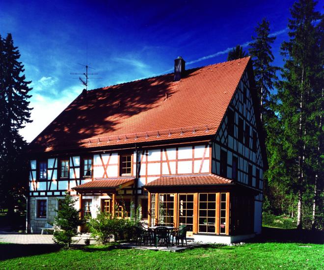 KM 1
